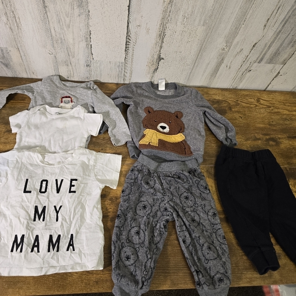Baby boys size 9 months clothing bundle of 6